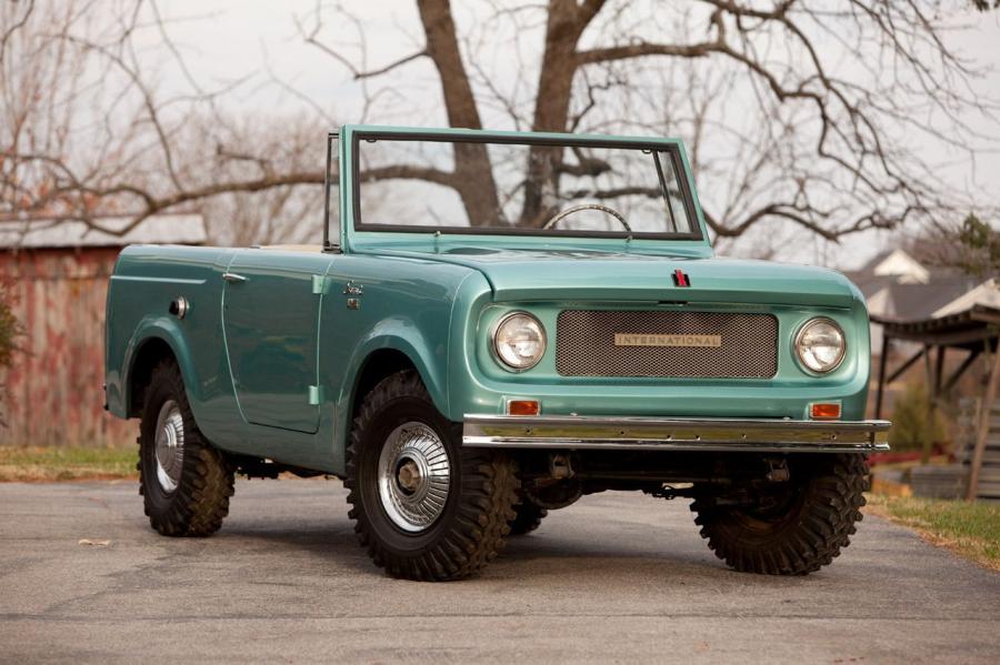  International Scout 800 Sport Top 1967 года  (фото 1 из 11)